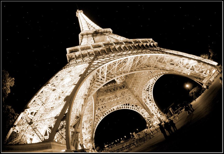 Париж, город любви и романтики