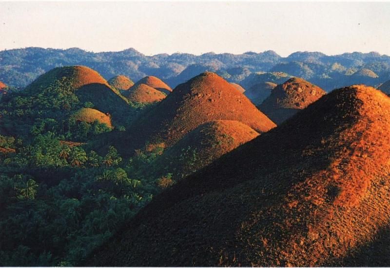 Шоколадные холмы в филиппинах